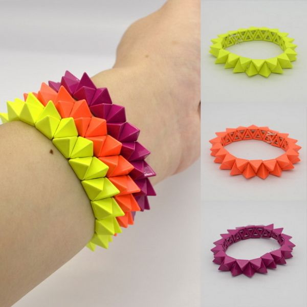 Puseira Spikes neon- púrpura